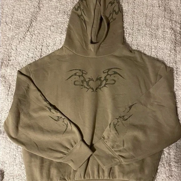 New with tags Urban Outfitters Out from Under hoodie - Picture 3 of 8